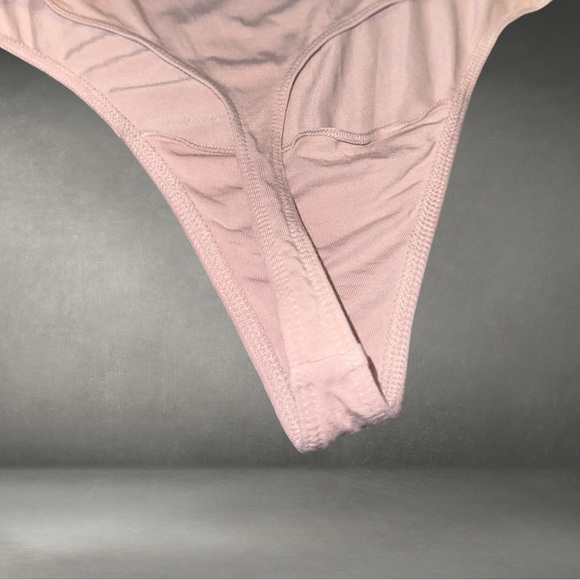 Wilfred Baby Pink Thong Body Suit med - Picture 3 of 3